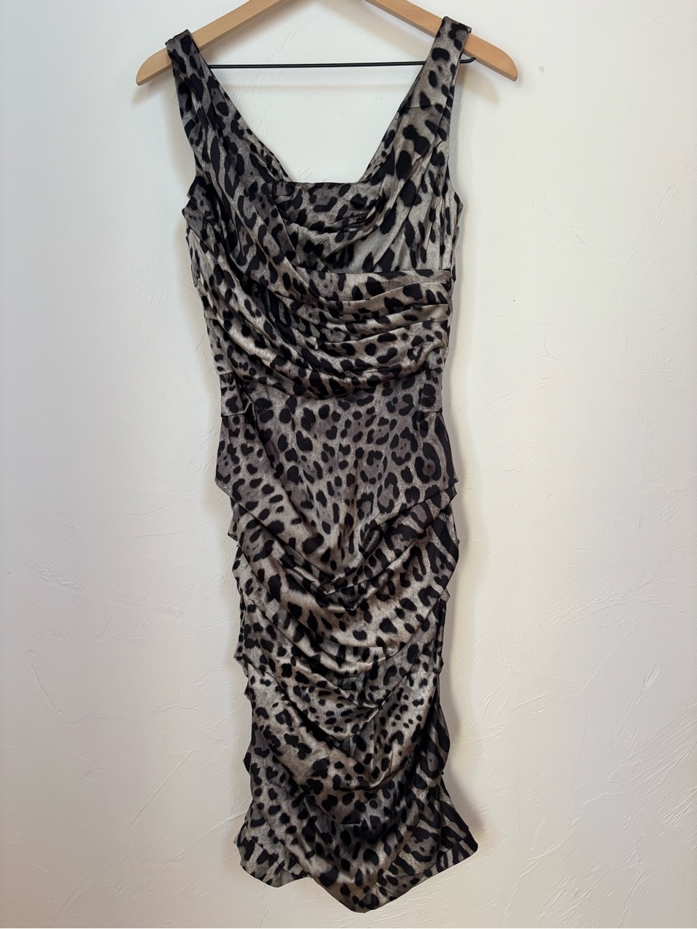 Dolce & Gabbana Y2K Grey Leopard Print Ruched Bodycon Dress Sz 42 Like New
